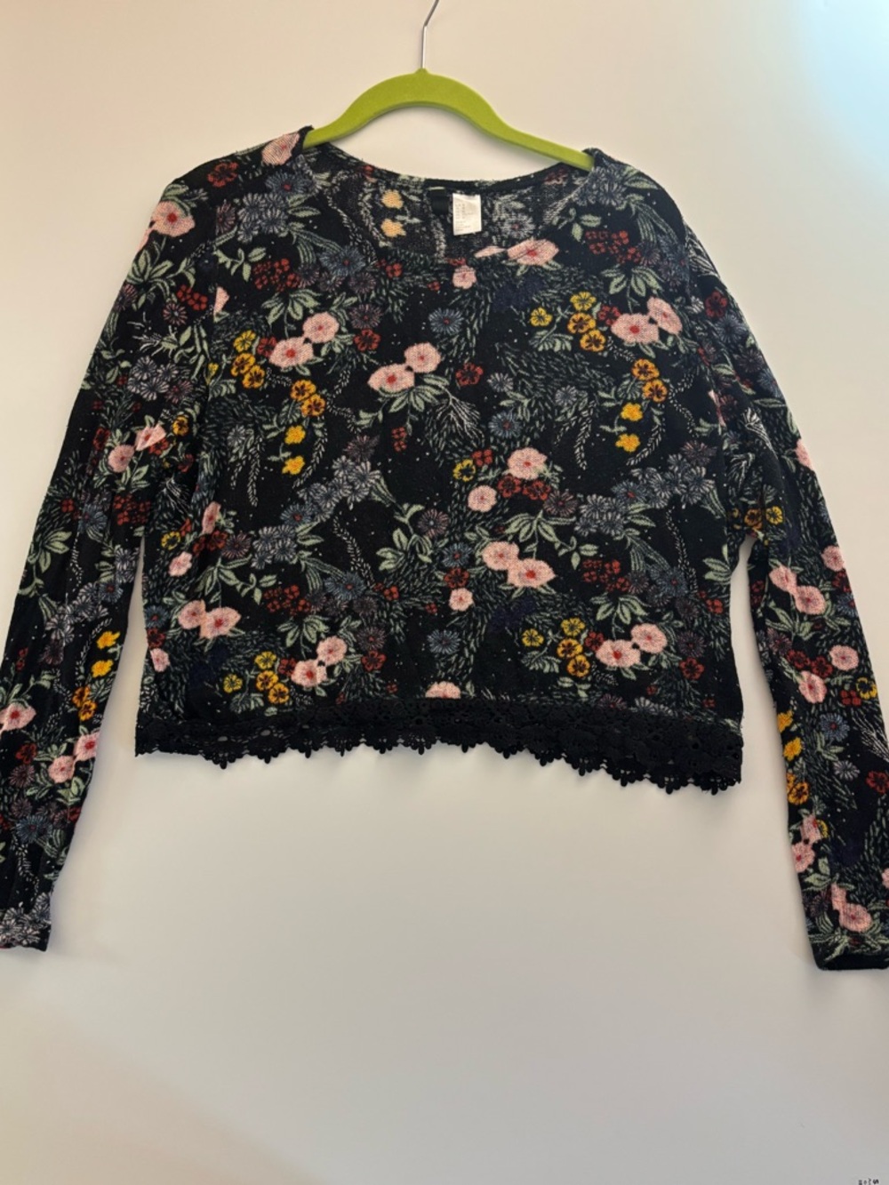 90’s style, Y2K Black Floral Lace-Hem Long Sleeve knit, whimsicore, cottagecore